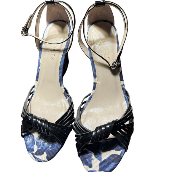 TALBOTS Floral Wedge pumps - Picture 2 of 3